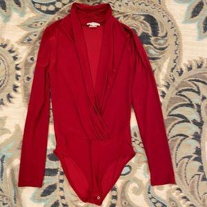 🥀 Body Central Bodysuit